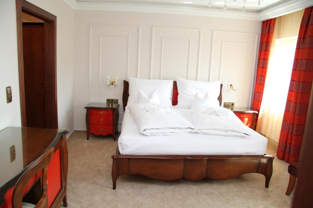 Zum Heiligen Geist Hotel 4*